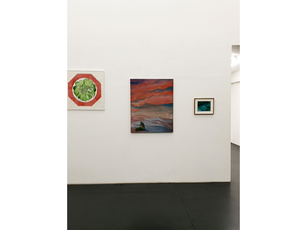 Innenraum in der silvia steinek galerie mit dem Bild „Das Blatt namens Argus“