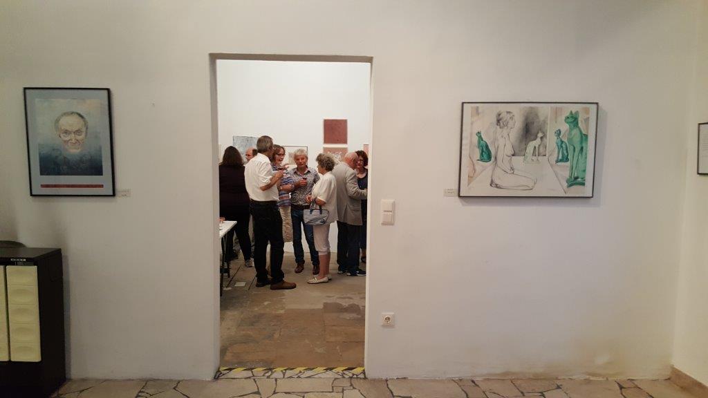 Буфет открыт!